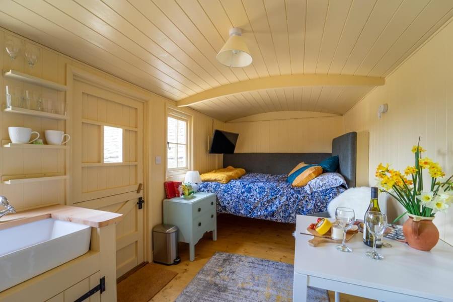 The Baytree Shepherds Hut Villa Stonehouse  Kültér fotó