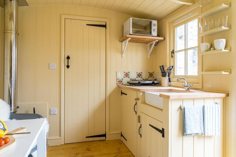 The Baytree Shepherds Hut Villa Stonehouse  Kültér fotó